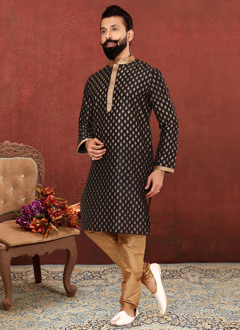 Vastra Swarg Stylish Party Wear Wholesale Kurta Pajama Mens Collection